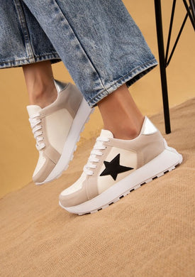 Allana Star Sneakers