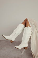 Jolene White Cowgirl Boots